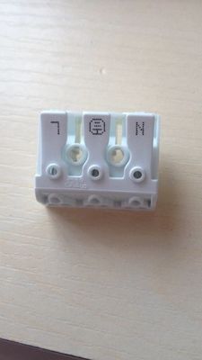 923 Terminal Solderless Led Tape Connectors With Fixing Plastic Hooks